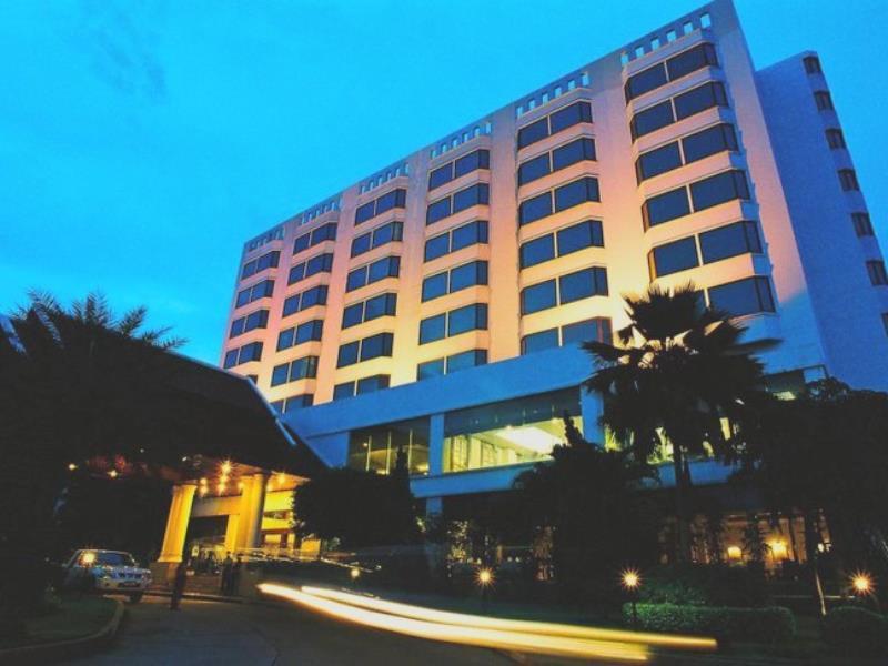 Laithong Hotel Ubon Ratchathani Exterior foto